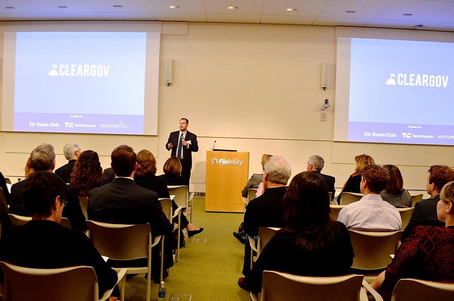 Chris Bullock pitches at the 2016 SIF Impact Investing Showcase